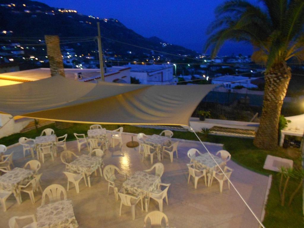 Hotel Al Bosco Forio  Exterior photo