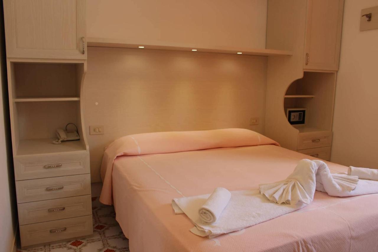 Hotel Al Bosco Forio  Exterior photo